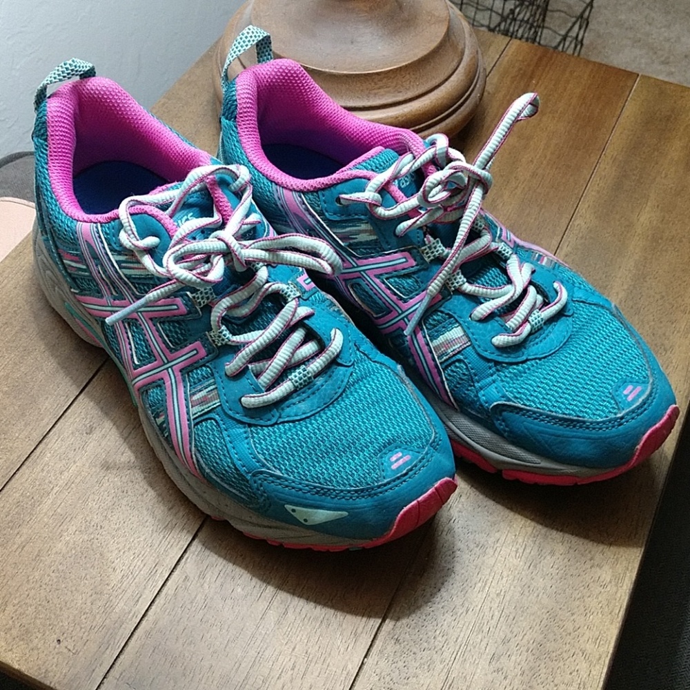 Multi colored tennis shoes